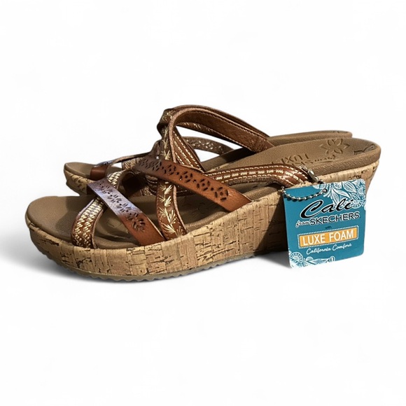 Skechers Shoes - Women's Sketchers Beverlee - Tiger Posse Wedge Sandals